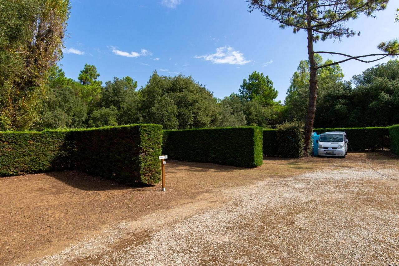 Camping Les Maraises Saint-Martin-de-Ré Exterior foto